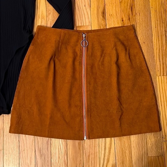 Rust Skirt and bodysuit outfit bundle size 4-6 - Picture 2 of 5